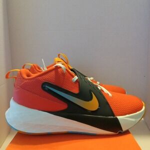 Nike Team Hustle D12 GS Picante Red Kids Size 6Y Women's Size 7.5 HF6279-601